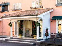 輕井澤飯店 輕井澤高原教會附近的飯店