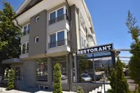 Vila Europa فنادق في Struga
