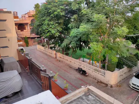 Karta-Purakh an Ayurvedic Stay Отели рядом с достопримечательностью «Akal Takht»