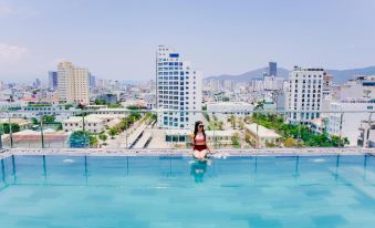 Adela Boutique Hotel - Infinity Pool