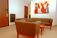 HM Social Karawaci Hotels in Curug