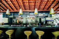 The Covanro Airport Hotel - Katunayake فنادق في Veyangoda