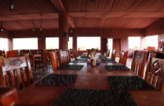 Safari Desert Camp,Oman