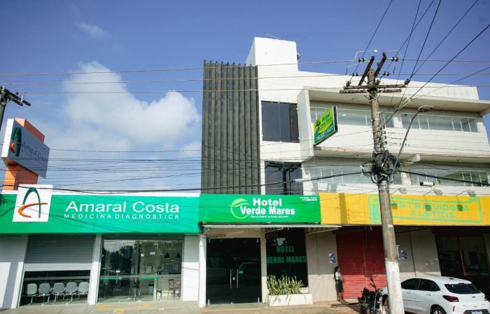 Hotel Verde Mares