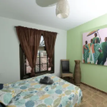 Los Amigos Nest Hostel