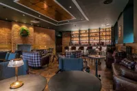 Sandman Signature Aberdeen Hotel & Spa - bar