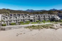 Schooner's Cove Inn Hotels in Cannon Beach