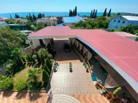 Park Otel Abkhaziya فنادق في Kheivani