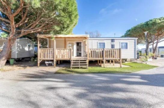 MOBILHOME SOLEIA MAR ESTANG SIBLU VILLAGE  - Front de mer Accès plage privé CLIM 2SDB Canet Hotels in 