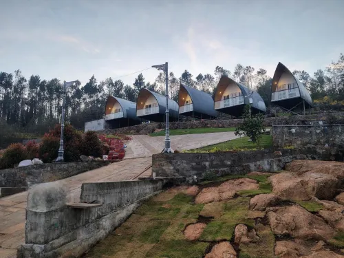 Gambhiraa Resorts - Hostels