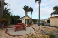 The Esplanade Motel