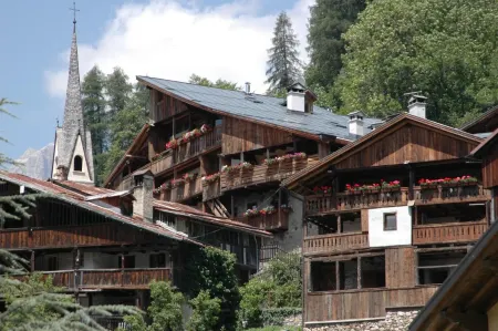 Dormì & Disnà Отели в г. Val di Zoldo