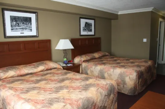 Lakeview Inns & Suites - Edson Airport West Hotels in 