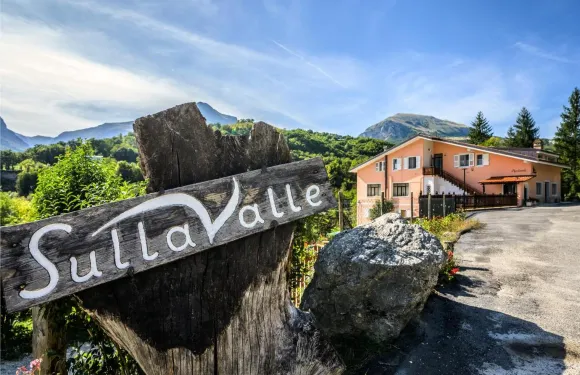 住宿加早餐蘇拉瓦爾公寓