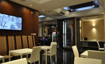 Hotel Dolce International