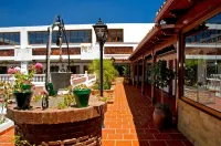 Ona Las Rampas Hotels near Marenostrum Castle Park