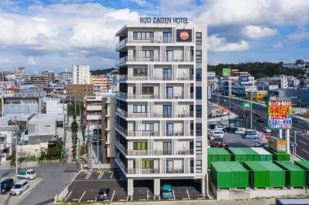 Rizo Zaizen Hotel Отели рядом с достопримечательностью «Futenma-gu»
