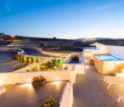 桑多特拉安地瓜套房酒店