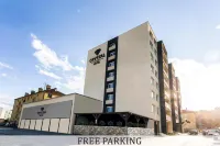 Hotel Crystal Hotels in 