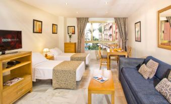 Sunset Beach Club Hotel Apartments