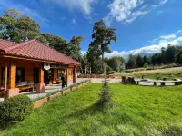 Interferie Sport Hotel Bornit Hotels near Dom Gerharta i Carla Hauptmannów