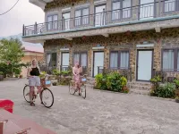 Mai Châu Happy House  호텔