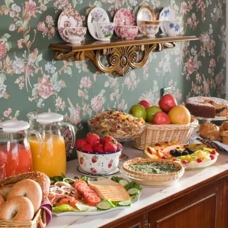 Brook Farm Inn