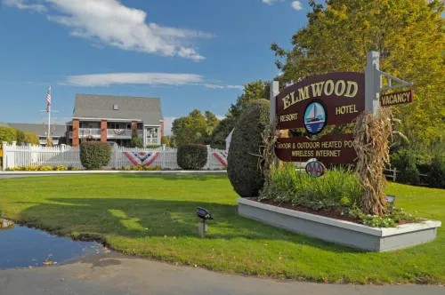 エルムウッド リゾート & ホテル