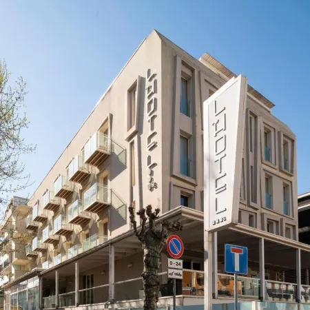 L'Hotel
