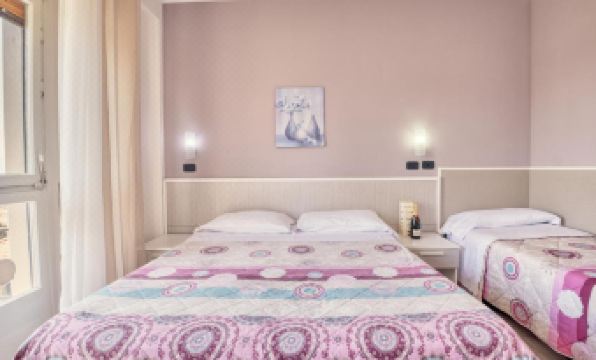 Hotel Astoria - Housity