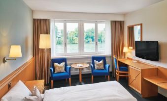 Hotel Schiff am Rhein