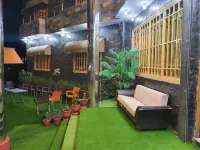 Rose Valley Hotel Naran - parking