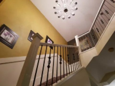 Tuscan Ridge Guesthouse Calgary West