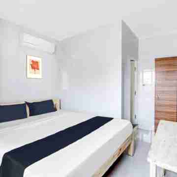 Collection O Sapthagiri Inn Rooms