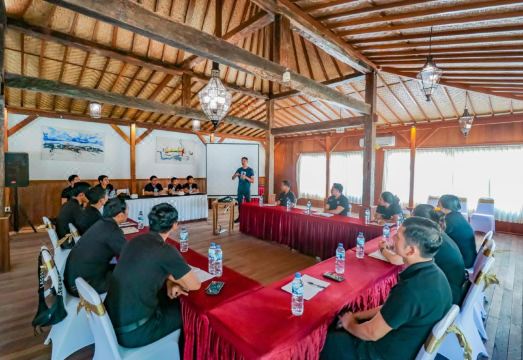 5. 미나 탄중 호텔..