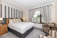Hillview House Hotels near St. Mochta's Church