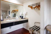 Budget Inn Corcoran Near Tulare CA 43