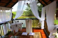 Chinaka Game Lodge - Lodges