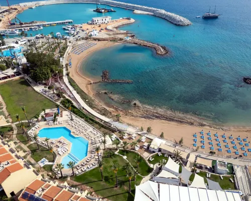 MyroAndrou Beach Hotel Apartments Hotels in Pernera