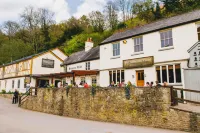 The Saracens Head Inn Hoteles en 