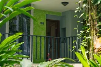 Hotel Cañada Internacional