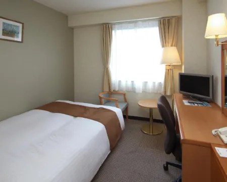 โรงแรมโทโยโอกะ สกาย โรงแรมในโทโยคะ