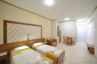 Angelina Hotel & Apartments