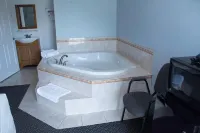 At 9 Motel Hotels in Lakewood
