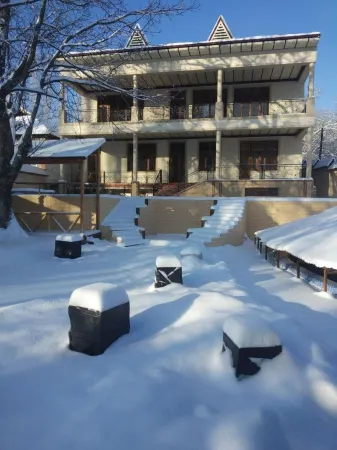 Зона отдых Apachi в горах ЧИМГАН