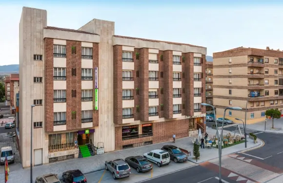 宜必思尚品阿內多拉里奧哈酒店