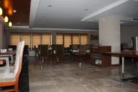 Norton Hotel - พร้อมอาหารเช้า