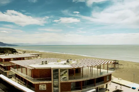 Fishta Hotel & Apartments