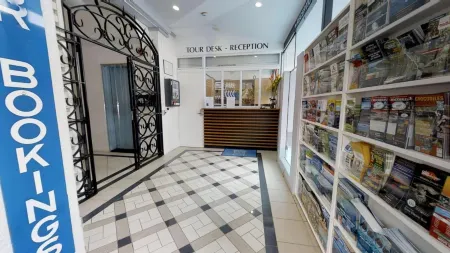 Silkari the Pavilions Отели рядом с достопримечательностью «The Deep Retreat & Yoga Studio»