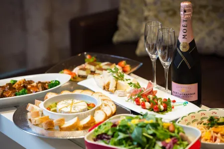 Hotel Venus Neo Отели рядом с достопримечательностью «Watanabe Kenichi Trick Art Museum»